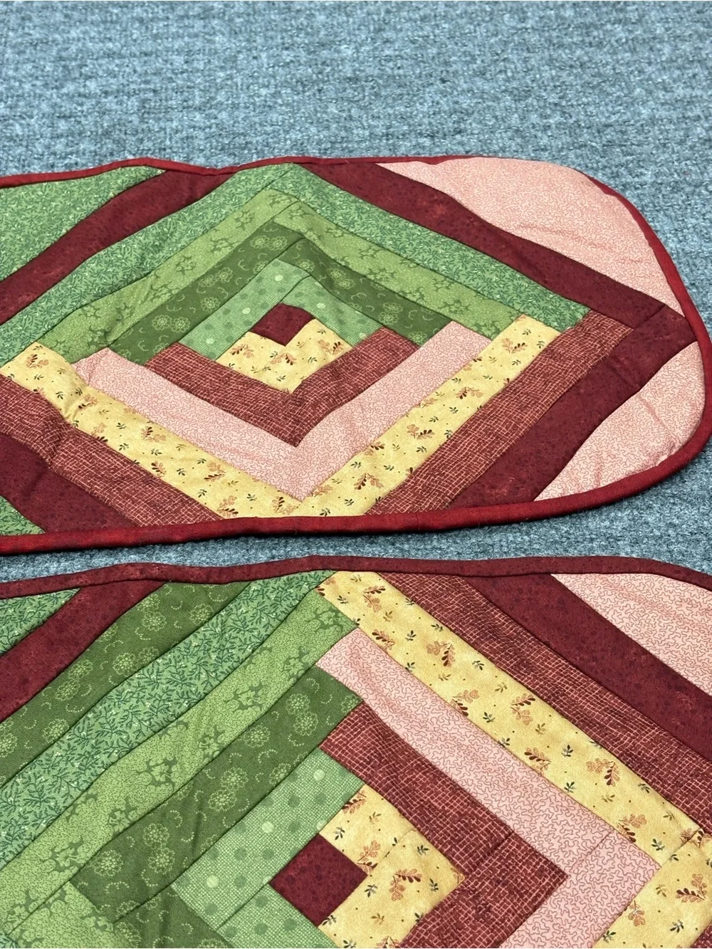 Hand Crafted Log Cabin Design Quilted Placemat Pair